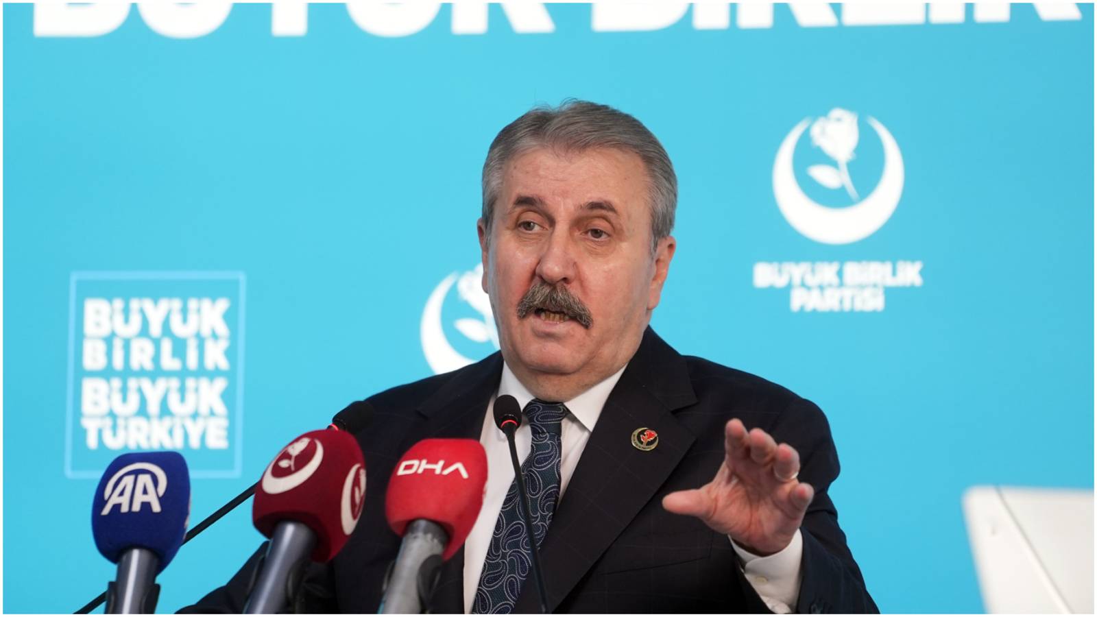 Destici’den “Kılıçdaroğlu” çıkışı: Yargı kurumlarını göreve çağırıyoruz desticiden kilicdaroglu cikisi yargi kurumlarini goreve cagiriyoruz TdI3tMgd