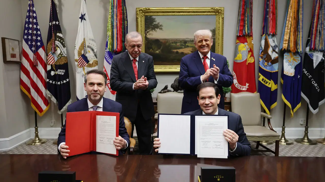 ozgur karabat erdogan mesruiyetini abd ve rusyada ariyor bedelini millet oduyor cEvXEvXJ