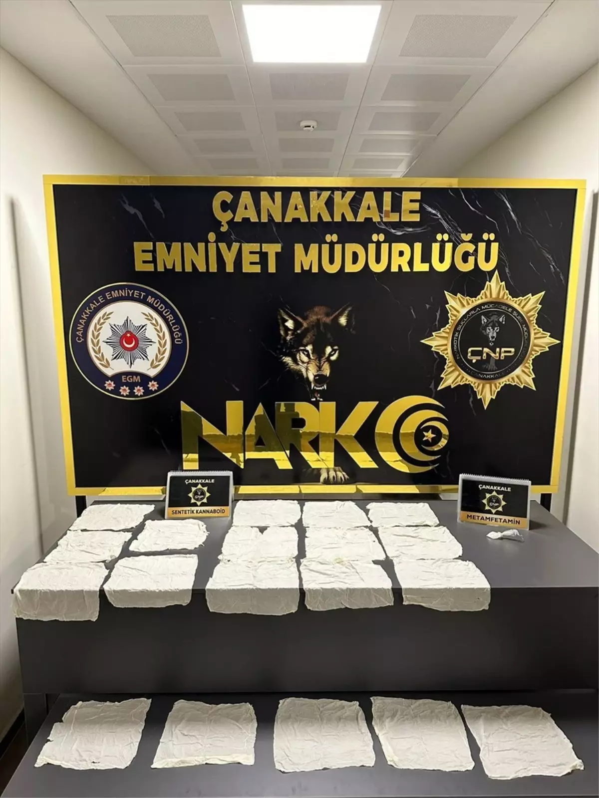 Çanakkale’de Uyuşturucu Operasyonu: İki Zanlı Tutuklandı canakkalede uyusturucu operasyonu iki zanli tutuklandi vwLqkvWd