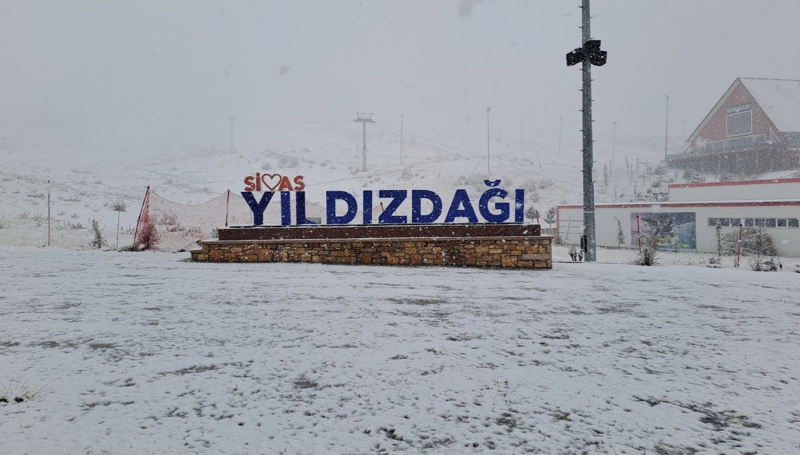 Sivas’a ilk kar düştü sivasa ilk kar dustu 6HLYCFEy.jpg