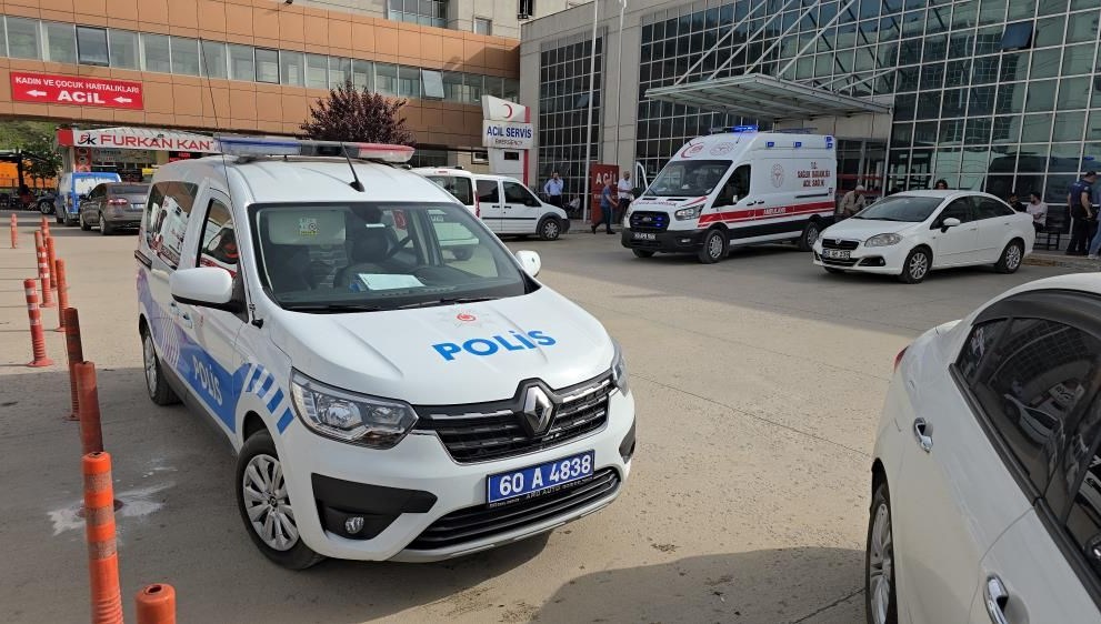 amca yegen kavgasi kanli bitti 1 olu SAmZuHka.jpg