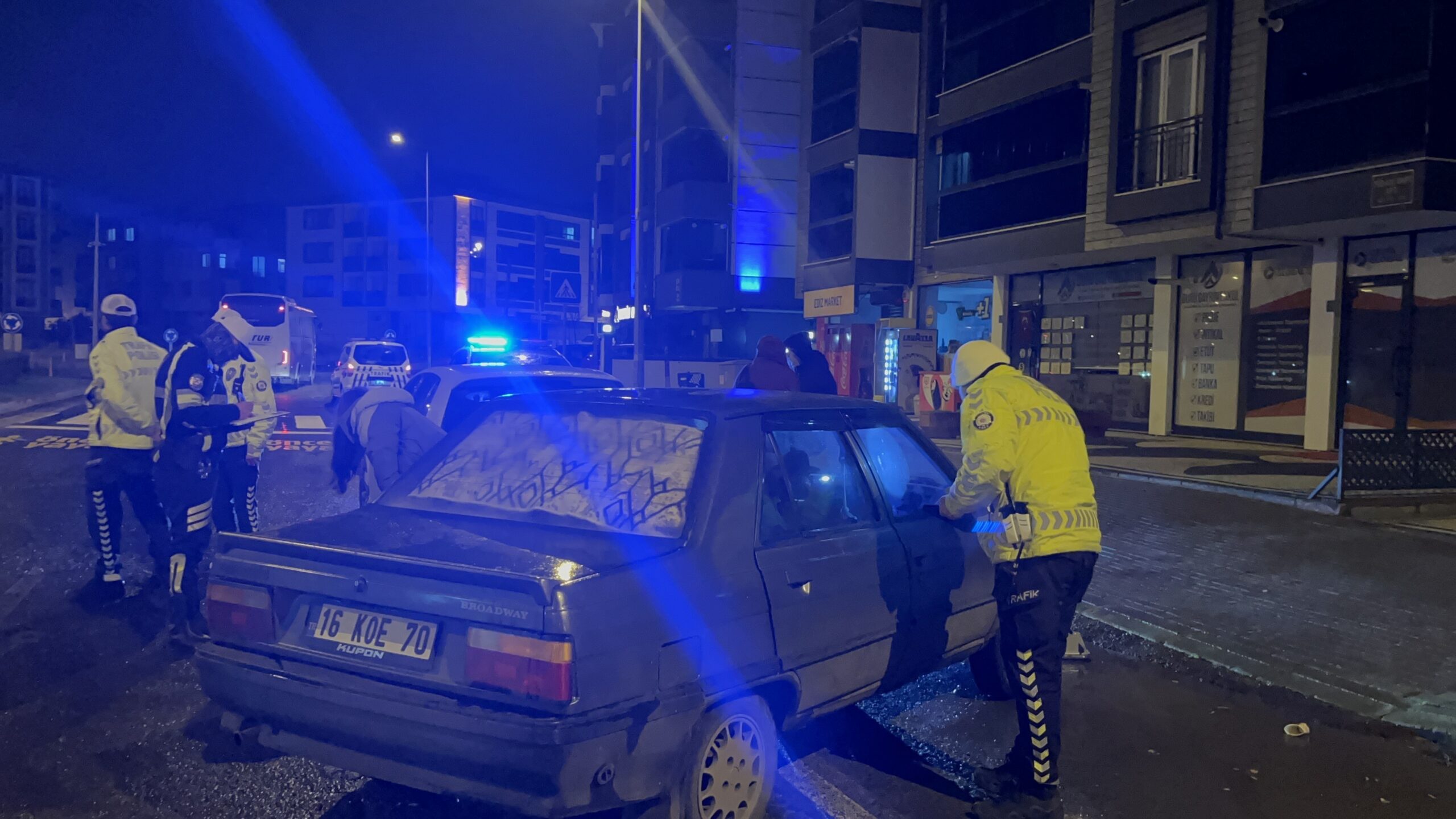 Kaza sonrası “Ağabeyimi arayacağım” deyip ortadan kayboldu