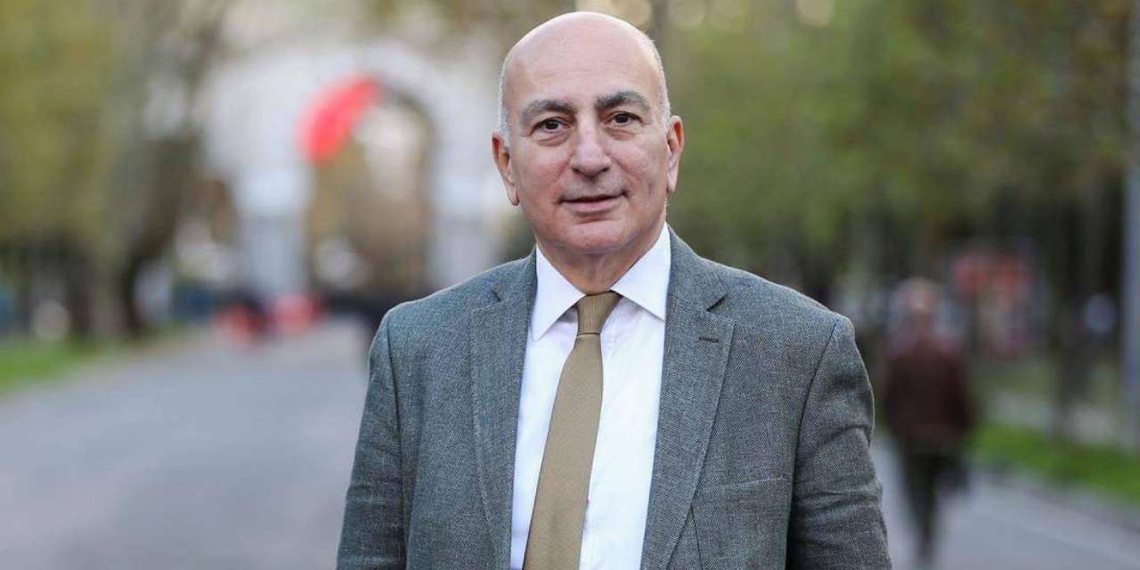 Mahfi Eğilmez: Yerli yatırımcıyı dünyadan ayıran farkı açıkladı