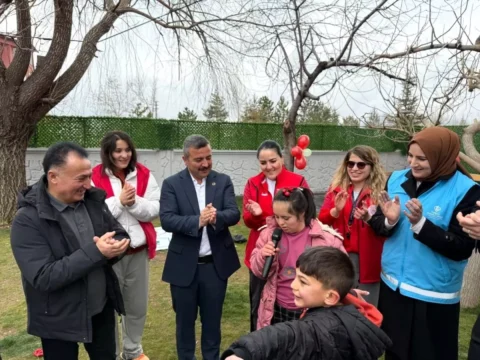 ‘Hepimiz Aynıyız +1 Farkla’ etkinliğiyle anlamlı farkındalık