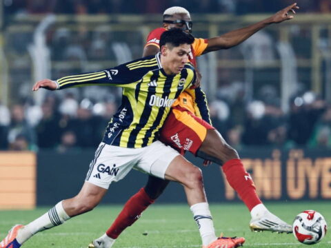 Edson alvareze surpriz talip iwFxYHqh