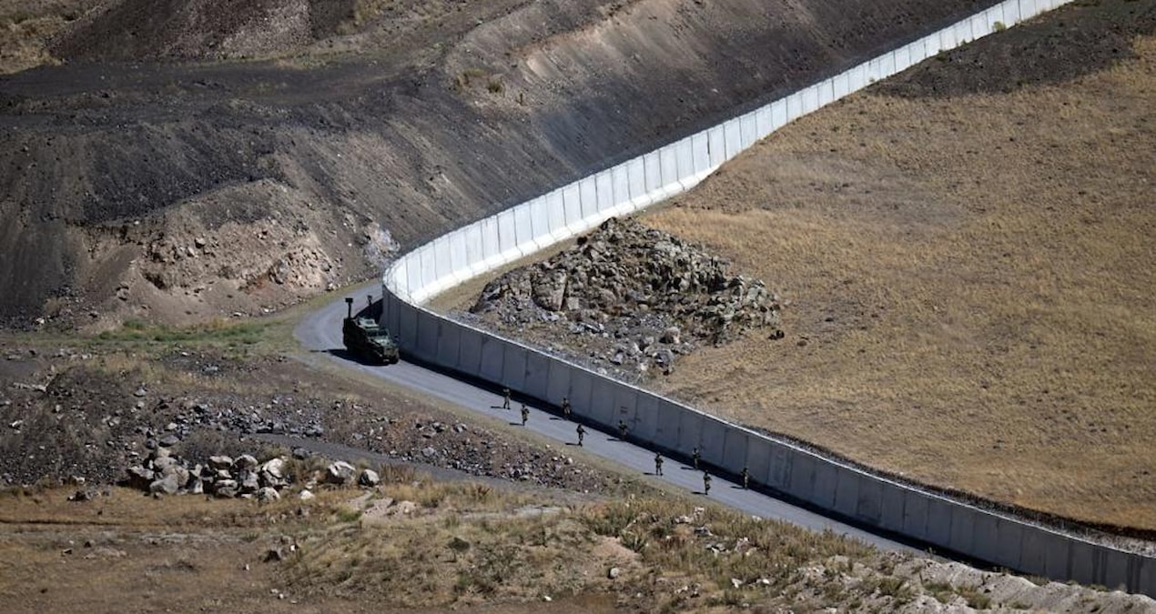 Ülke karışınca Türkiye harekete geçti: Komşuya karşı 6 kilometre çelik duvar çekti